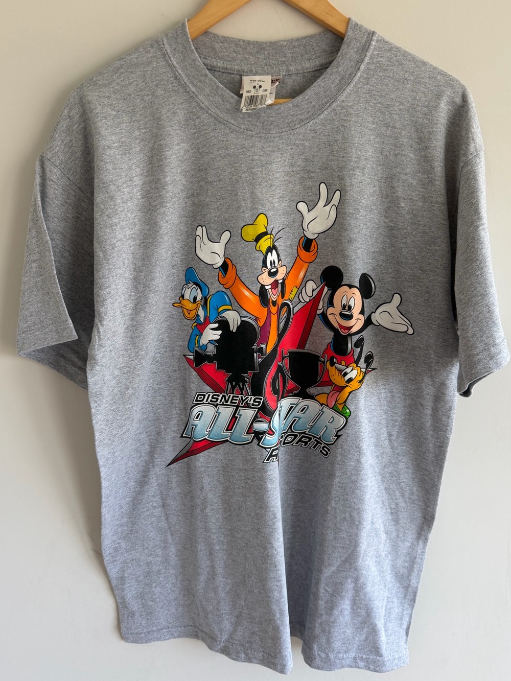 Vintage Disney All Star Resorts Mickey Goofy Donald T Shirt NWT Medium